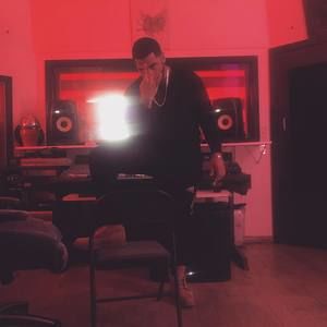 Meet your Posher, Lito